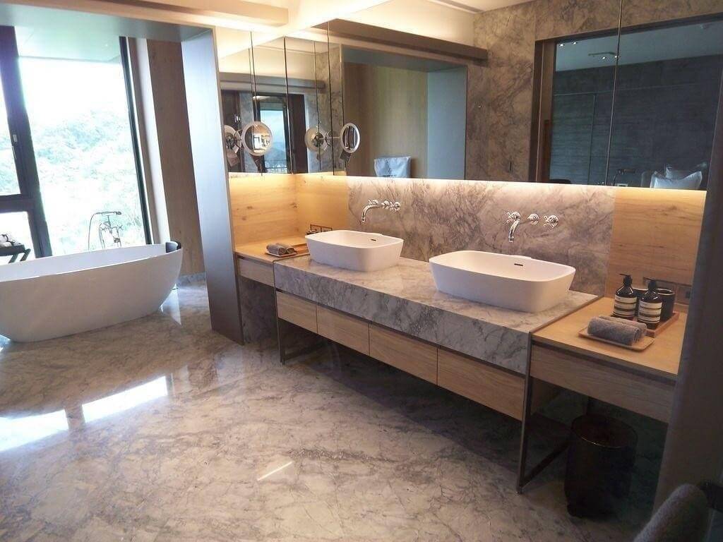 現代浴室裝修設計